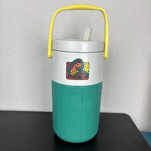 Vintage Coleman Green/ Yellow Polylite 5590 1/2 Gallon‎ Water Jug Cooler Octopus